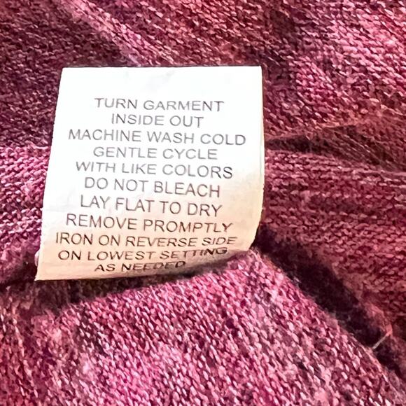 NY Collection Long Sleeve Shoulder Cutout Tunic Top With Grommets - Picture 4 of 10